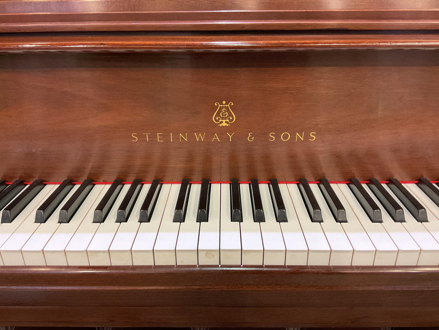 Pre-Owned Grand Steinway Model 'L' (5'10")
