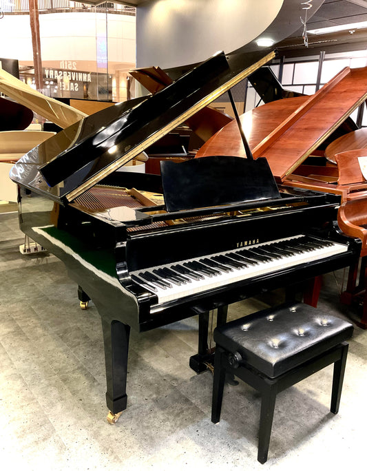 Pre-Owned Grand Yamaha G2 (5'6")