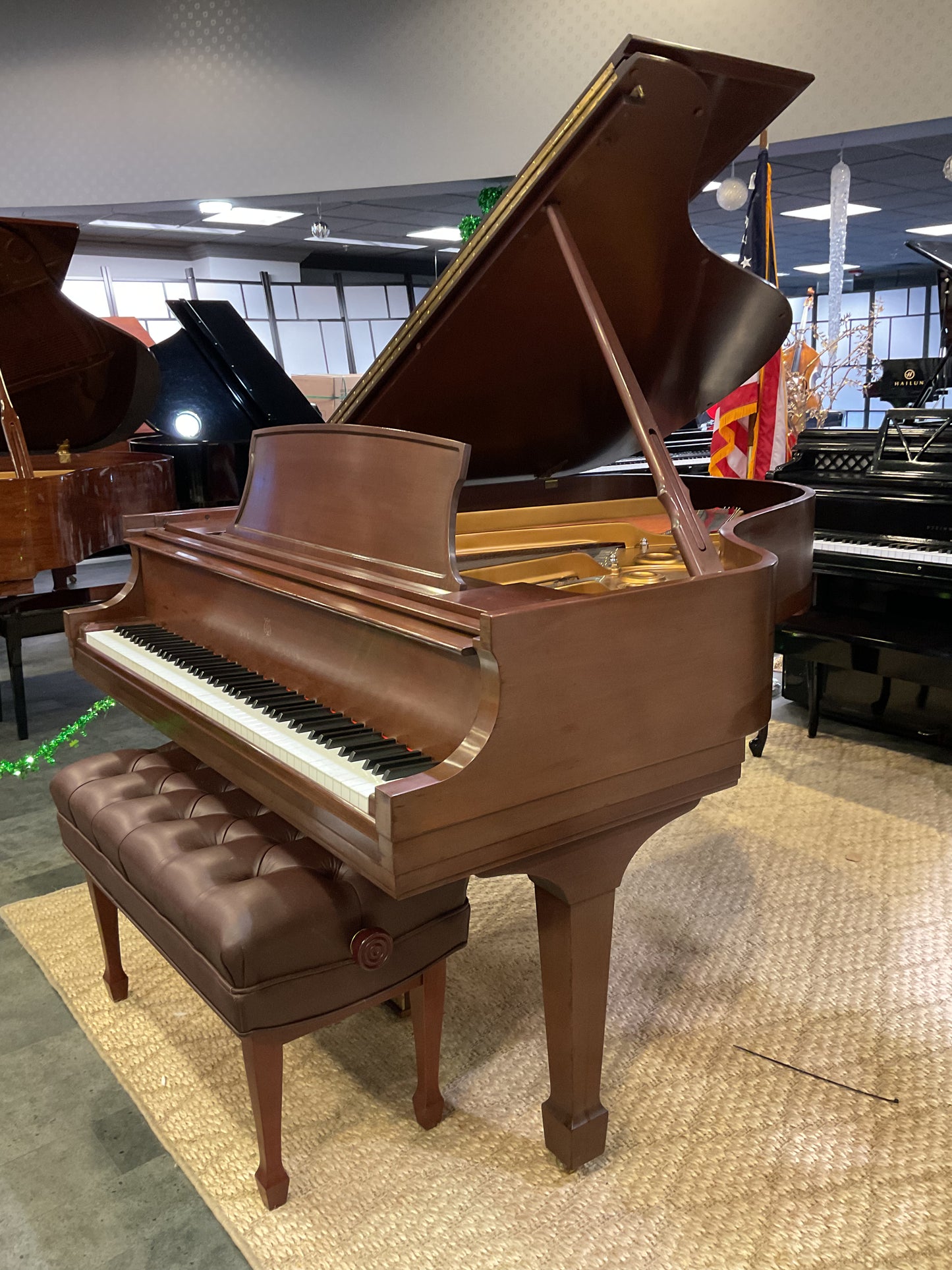 Pre-Owned Grand Steinway Model 'L' (5'10")