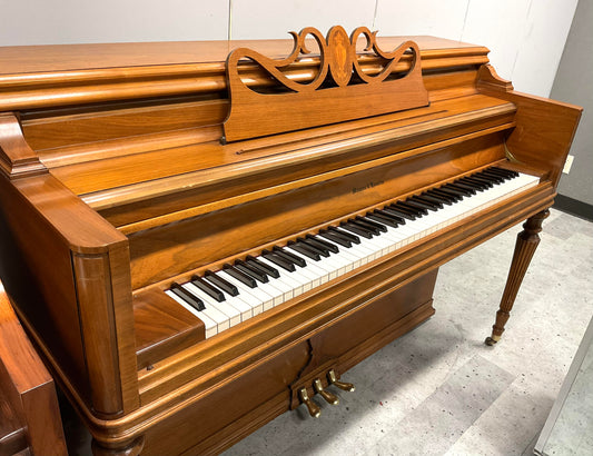 Pre-Owned Vertical Mason & Hamlin Console
