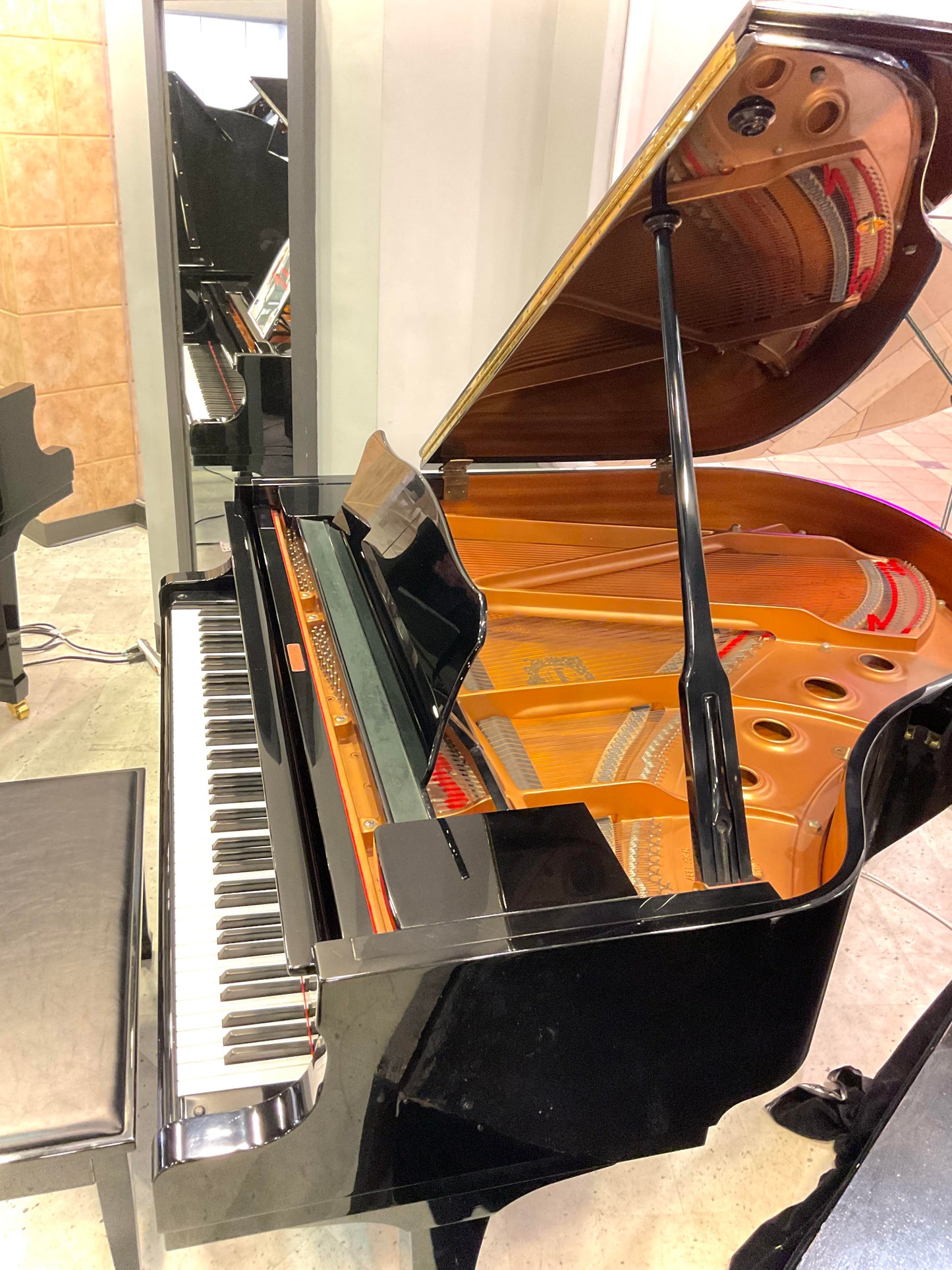 Pre-Owned Grand Yamaha C1